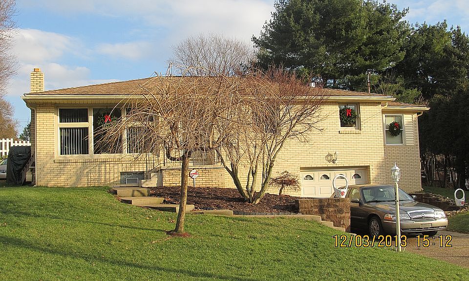 1st image of 1003 Valley Dr