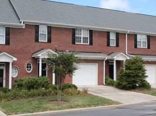 1427 B New Garden Rd, Greensboro, NC 27410