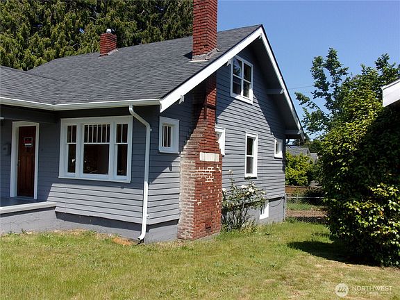 2nd image of 2125 S Hosmer Street