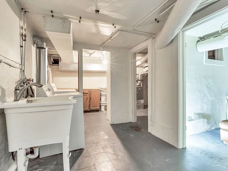 924 E Mexico Ave — Photo 34