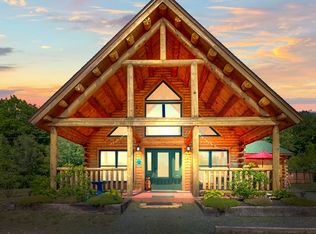 20 Doe Cir, Bingham, ME 04920