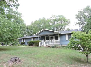 3040 Deer Creek Farm, Union, MO 63084