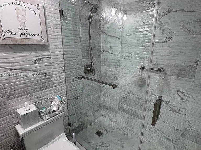 16682 Hemingway Dr — Photo 21