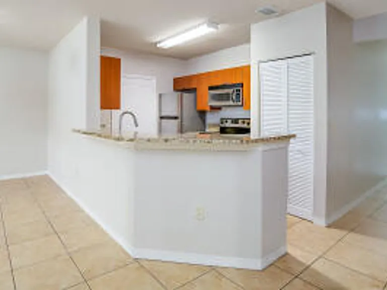 140 SW Peacock Blvd #21-205 — Photo 11