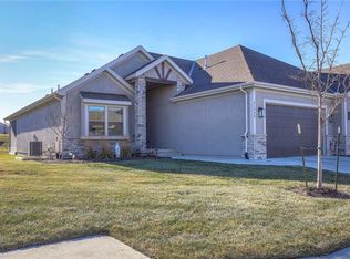 21739 W 116th Ter, Olathe, KS 66061