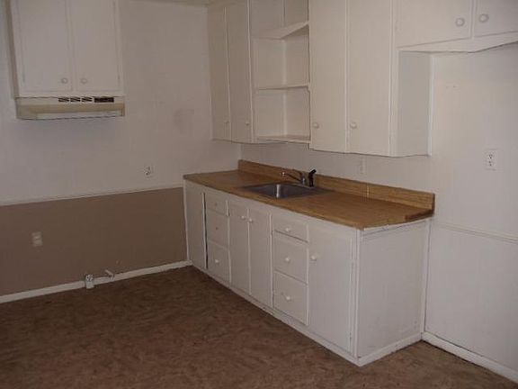 4th image of 1713 Avenue I
