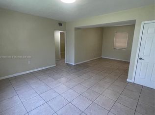 545 SW 7th St APT 1, Miami, FL 33130