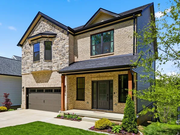 4344 Steamboat Rd, Lexington, KY 40514