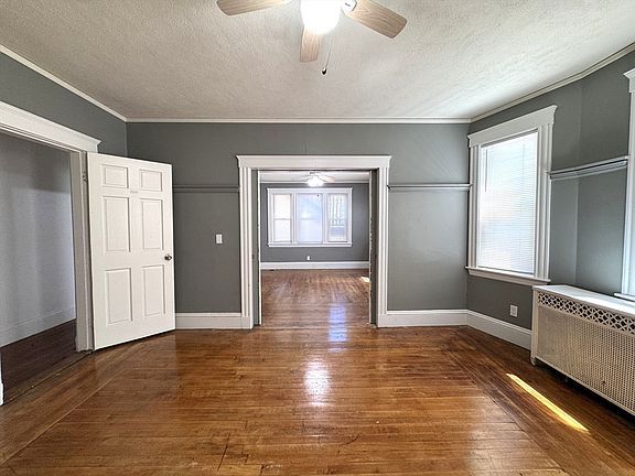 5th image of 272 Tremont St #1