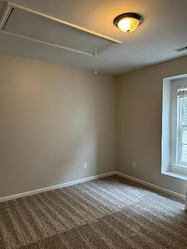201 Northlands Dr — Photo 31