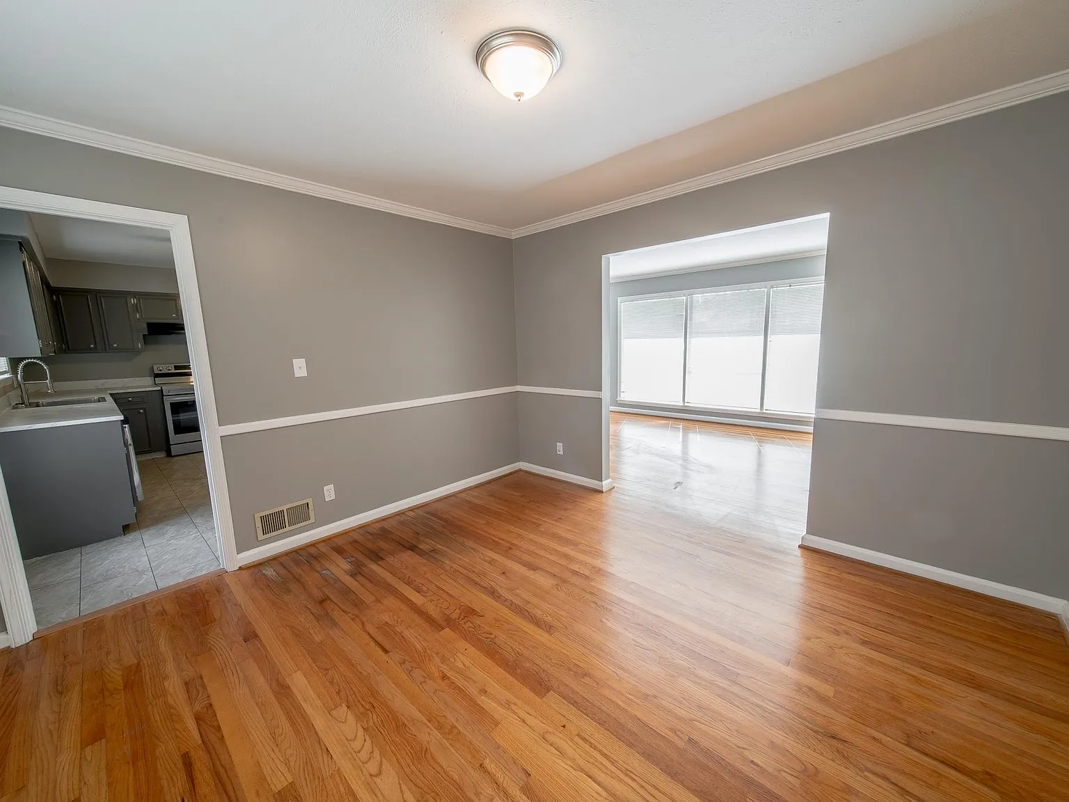 4015 Canady St — Photo 3
