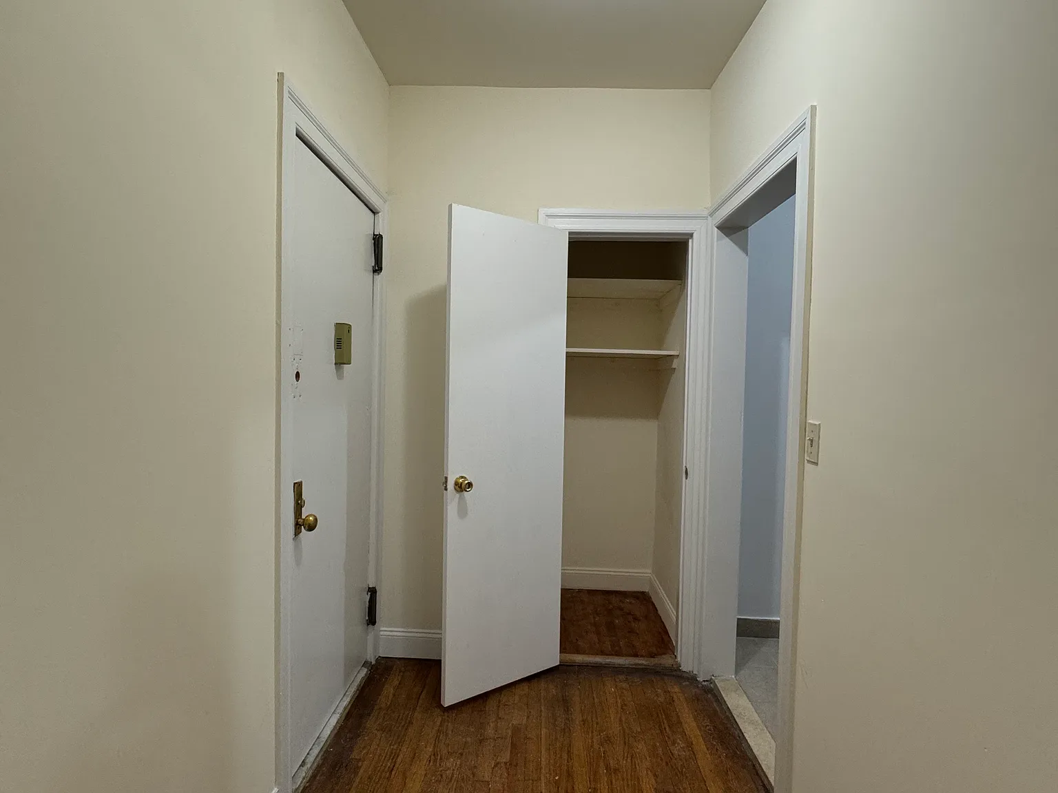 1 bed, 675 sqft, $1,975 — Photo 3