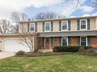 4300 Eisenhower Cir, Hoffman Estates, IL 60192