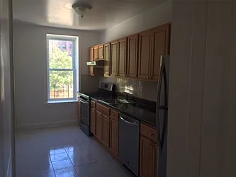 Rented by Alexander Bilu, LREB