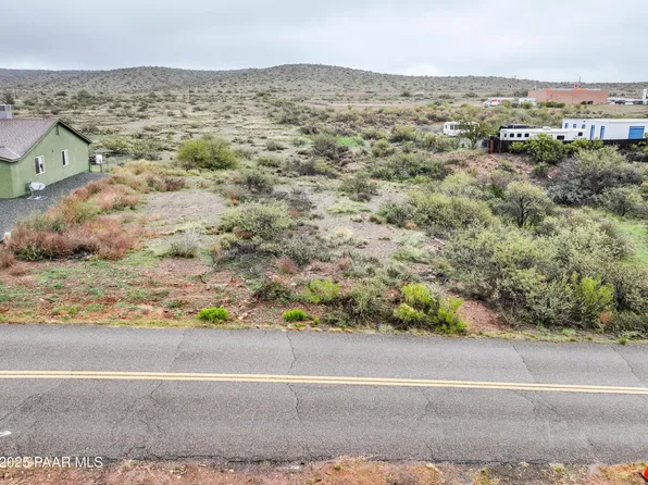 17102 E Roadrunner Rd, Mayer, AZ 86333