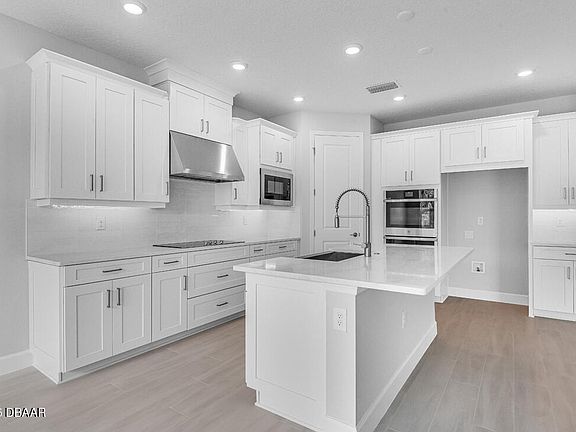 5th image of 2983 Arranmore Dr