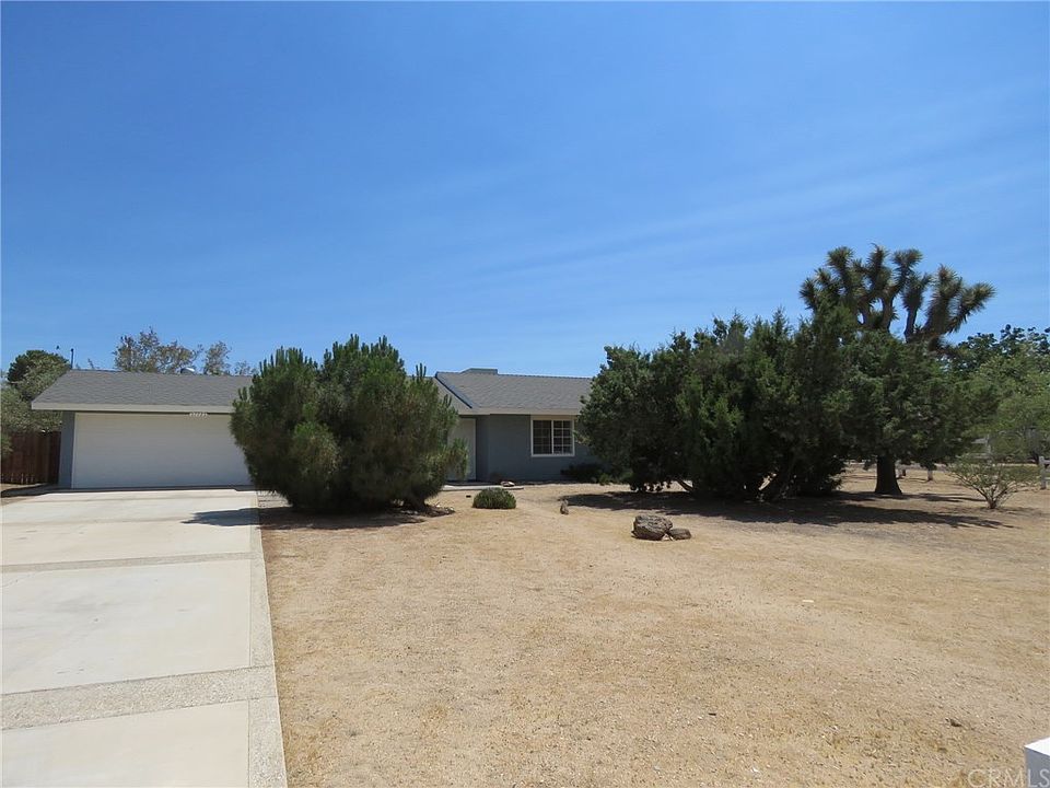 1st image of 57725 Desert Gold Dr