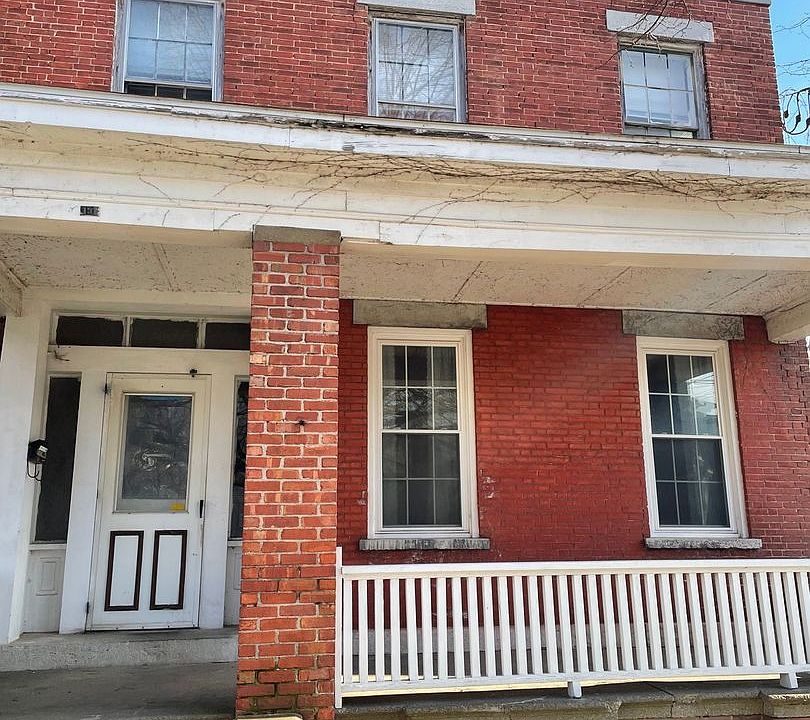1st image of 131 W 4th St Unit 3