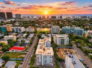 1050 93rd St APT 3G, Bay Harbor Islands, FL 33154