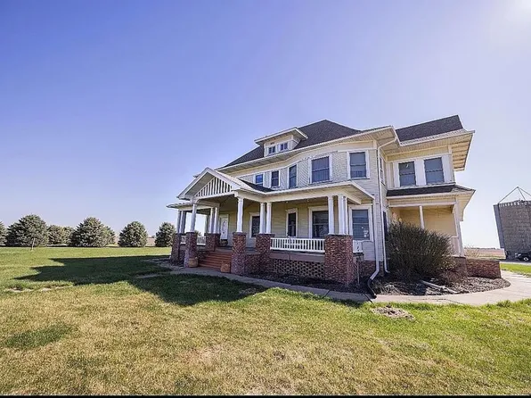 12625 R Rd, Stromsburg, NE 68666