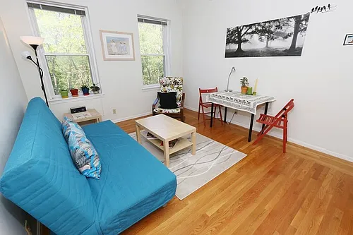 1409 Commonwealth Ave #402 Photo 1