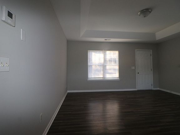 3rd image of 3715 Bullard St