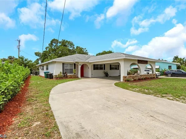 1628 Orchid Blvd, Cape Coral, FL 33904