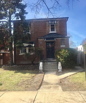 2nd image of 7636 S Campbell Ave