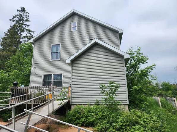 9335 E Eight Mile Rd, Sault Sainte Marie, MI 49783