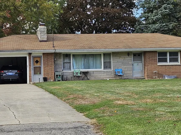 6189 Meadowview Ave, Kalamazoo, MI 49048