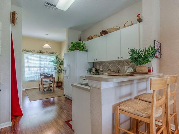5th image of 10932 Winter Crest Dr