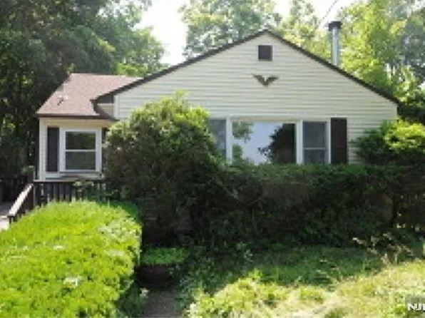 512 Colver Rd, Landing, NJ 07850