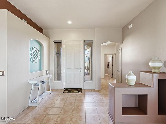 5th image of 2131 W Calle Guatamote
