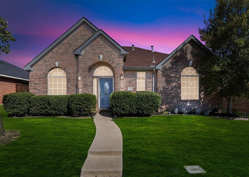 1st image of 1645 Nightingale Dr