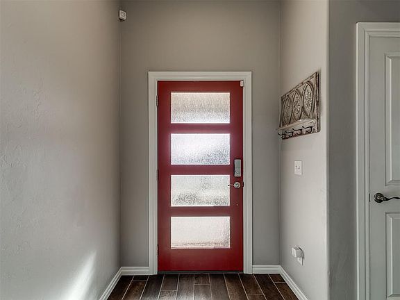 4th image of 3201 Scissortail Way