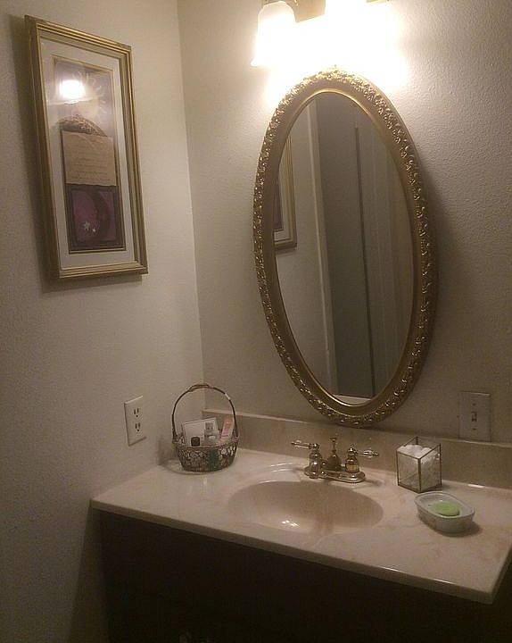 1st image of 3146 Lakeside Dr APT 204