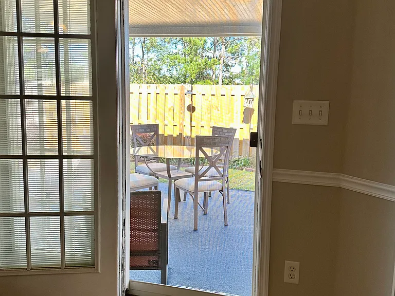 114 Leyland Ct #114 — Photo 8