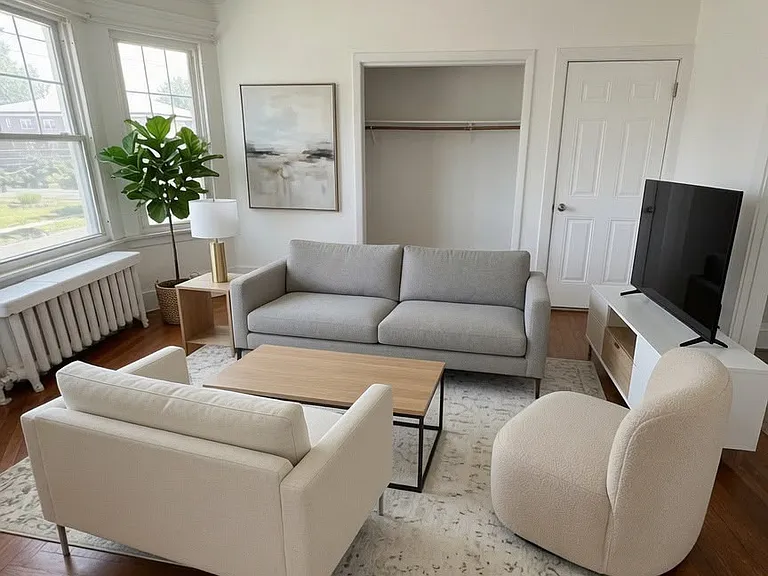 160 Main St #2 — Photo 12