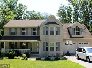 960 Lubbock Ln, Lusby, MD 20657