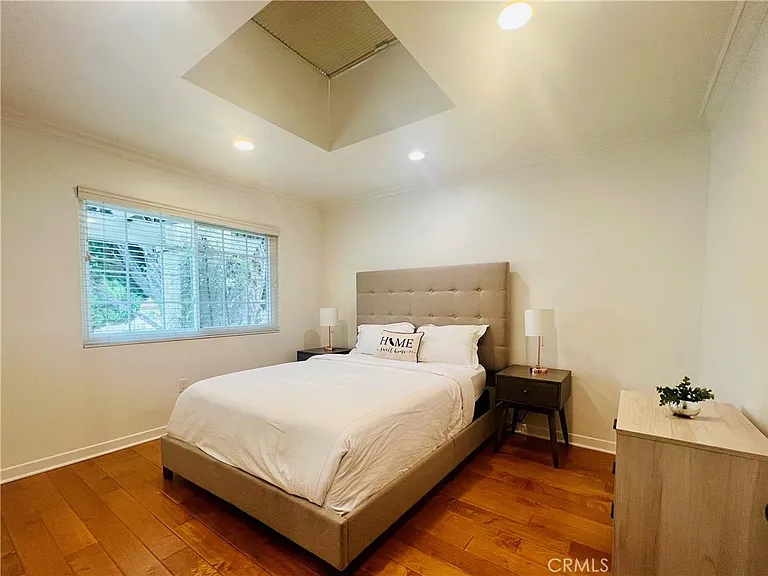5309 Lockhurst Dr — Photo 11