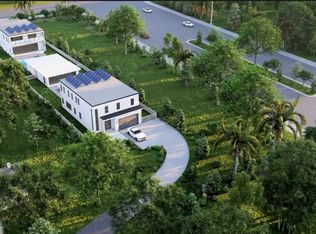 6745 Forest Court, West Palm Beach, FL 33405