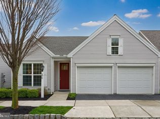 270 Asbury Ln, Strasburg, PA