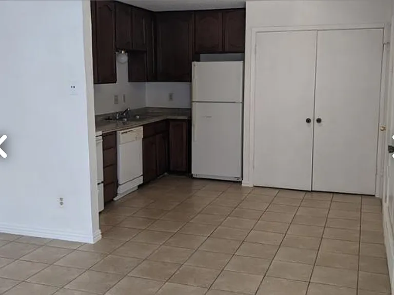 901 S Mesquite St — Photo 1