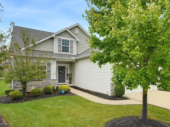 13953 Laurelbrook Oval, Strongsville, OH 44136