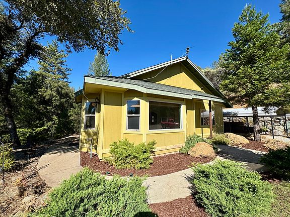 3rd image of 20803 Sunny Hills Dr