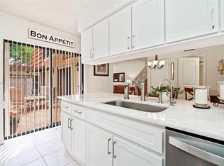 886 SW 120th Way, Davie, FL 33325