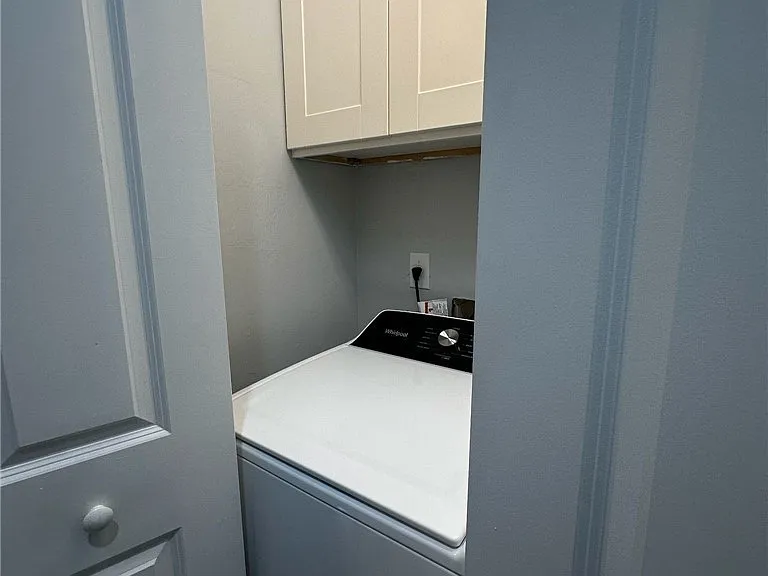 16421 Millstone Cir #104 — Photo 40