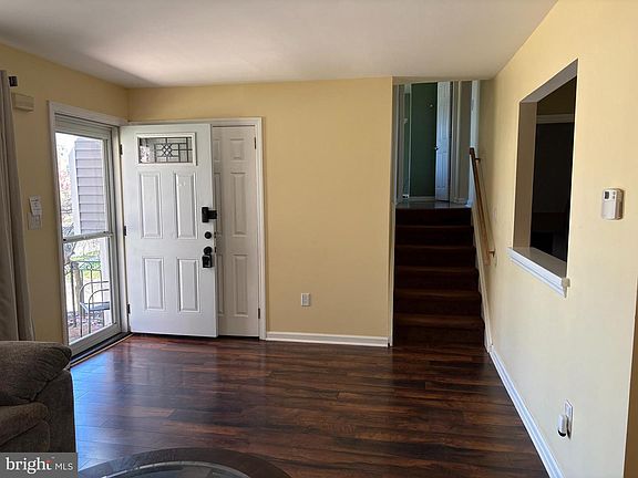 4th image of 75 Winding Way