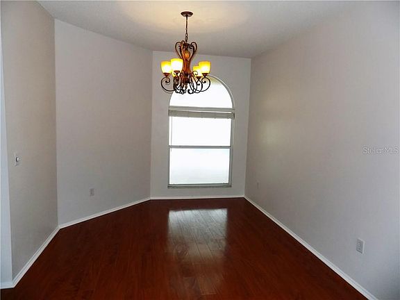 5th image of 19625 Wyndmill Cir