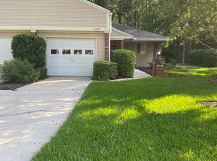 4545 Middleton Park Cir E, Jacksonville, FL 32224